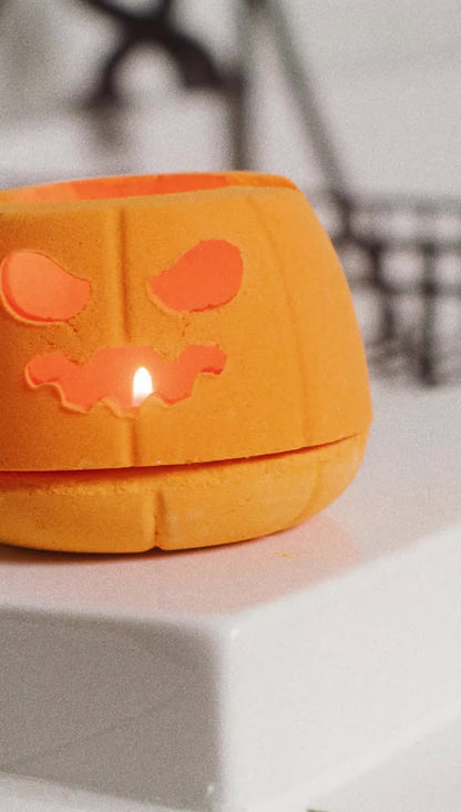 The Pumpkin Tealight
