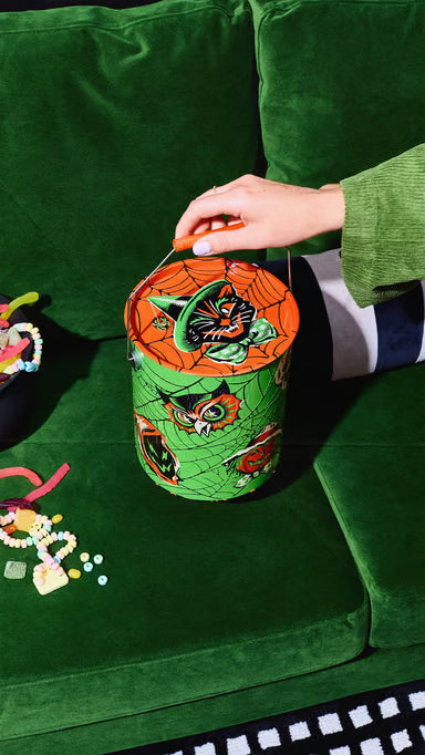 Cobweb Comrades Tin